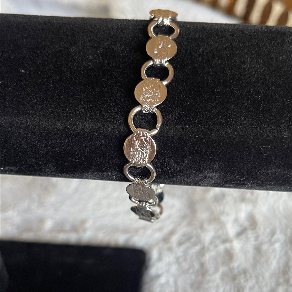 Sarah Coventry Silver Circle Bracelet
